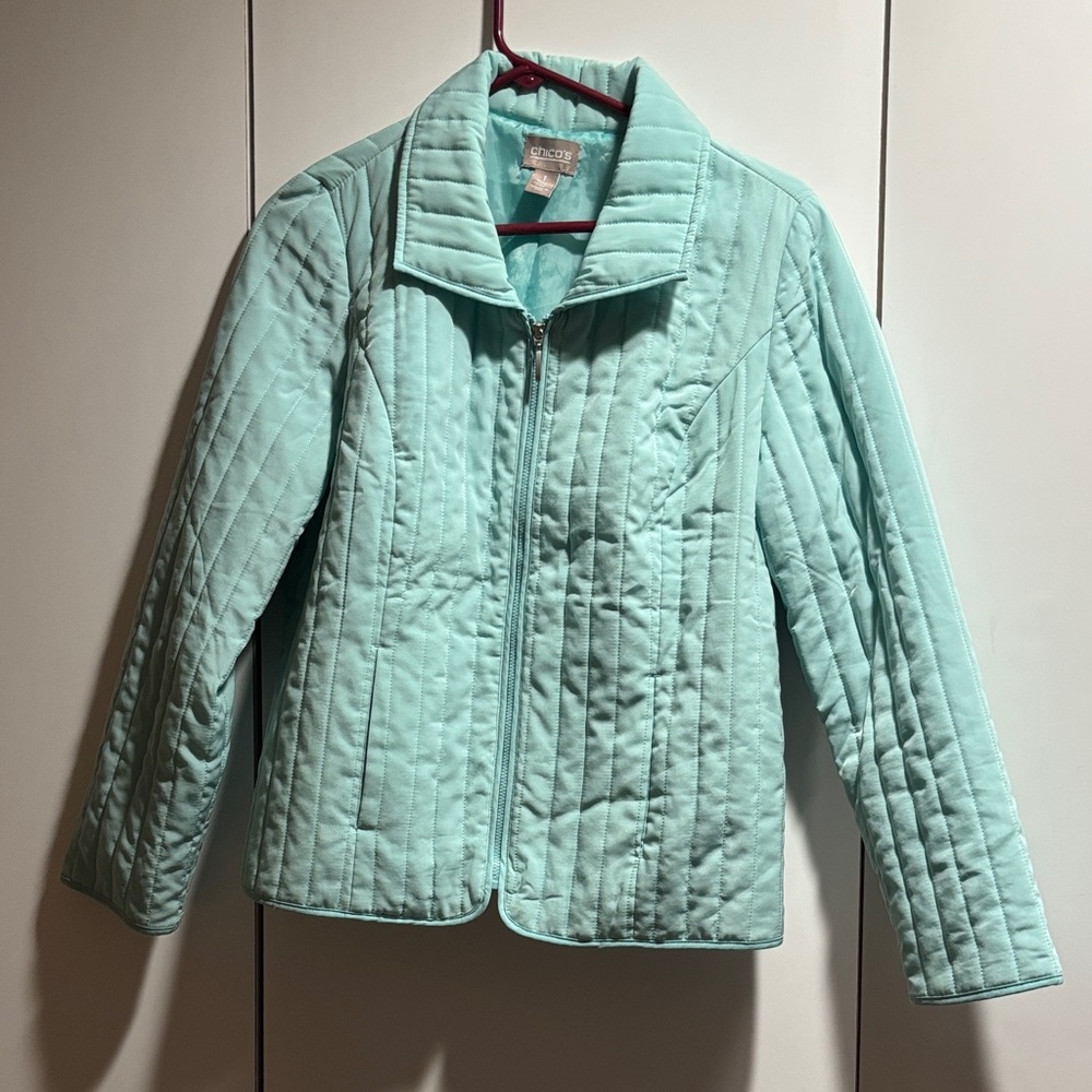 Chico's Light Blue Quilted Jacket Classic Style investment piece‎